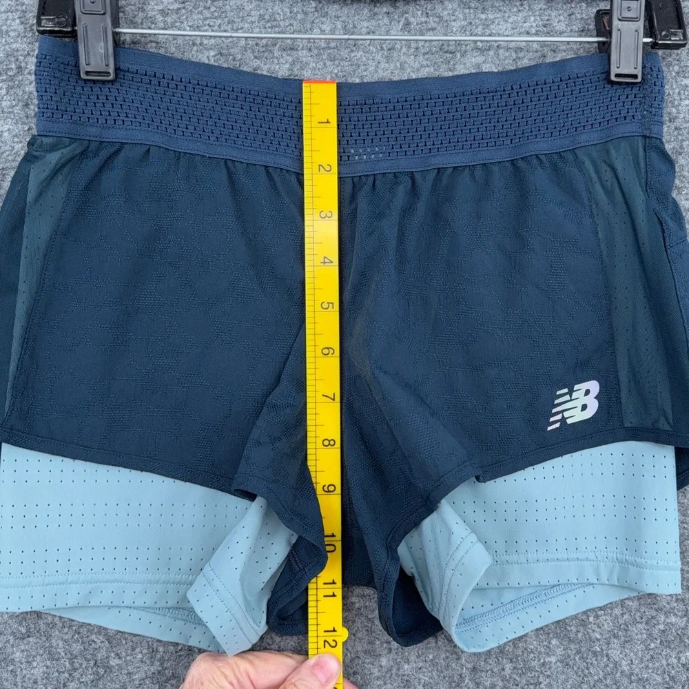 New Balance 2-in-1 Running Shorts Womens Small WS83262 Blue
